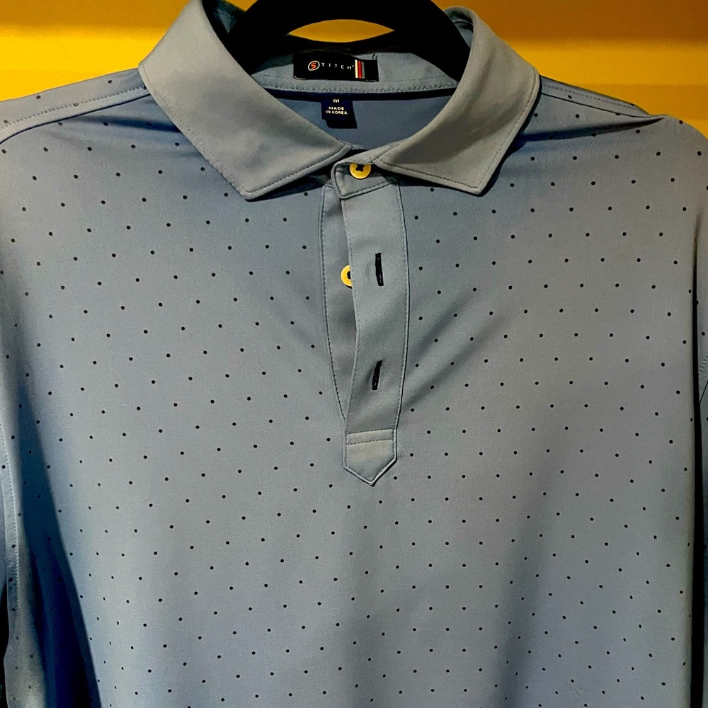 Stitch golf polo